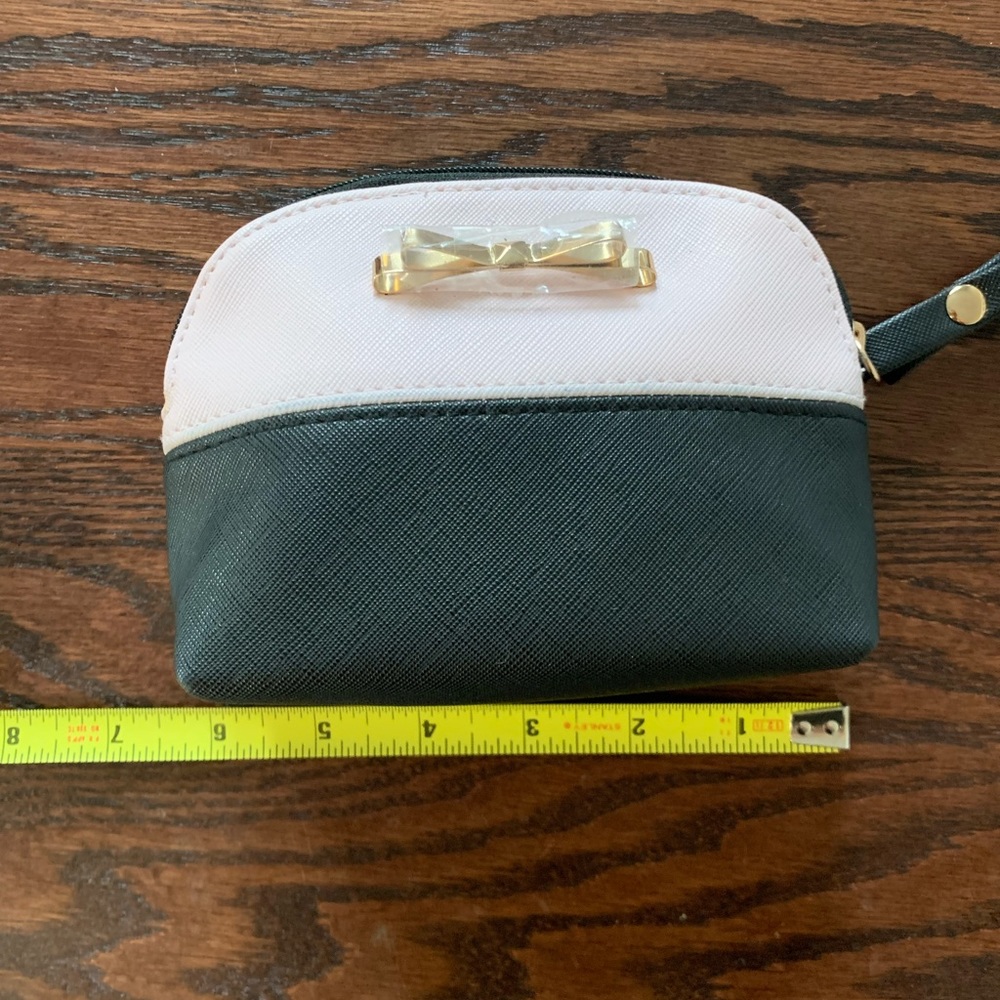 Small purse - for jewelry etc.